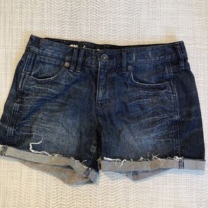 Distressed denim Madewell shorts, size 26